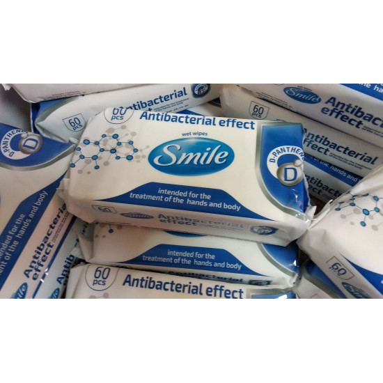 Servetele umede cu efect antibacterian, cu D-Panthenol si Glicerina, pentru curatarea mainilor si a corpului, Pachet 60 bucati, Smile